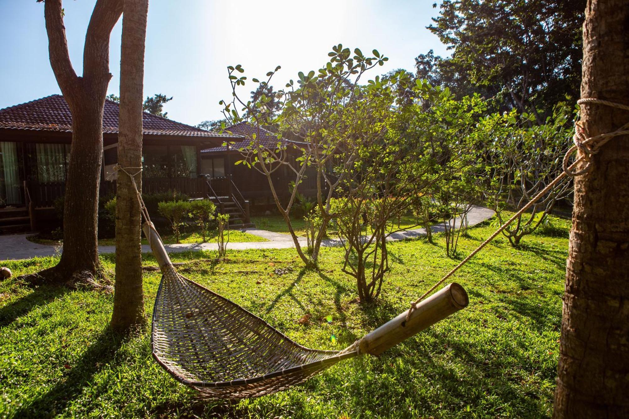 Ban Raya Resort And Spa Ko Racha Yai Екстериор снимка