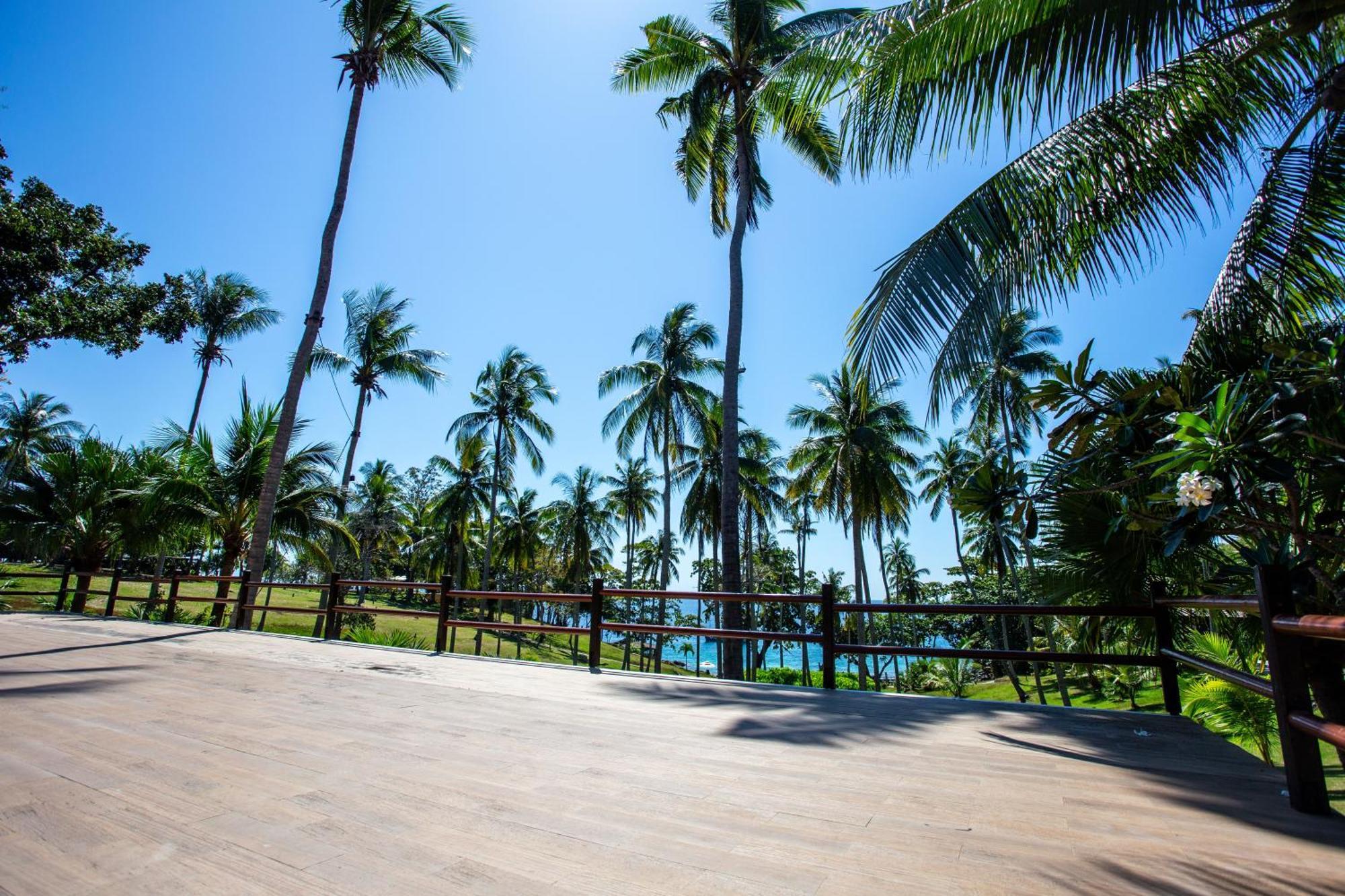 Ban Raya Resort And Spa Ko Racha Yai Екстериор снимка